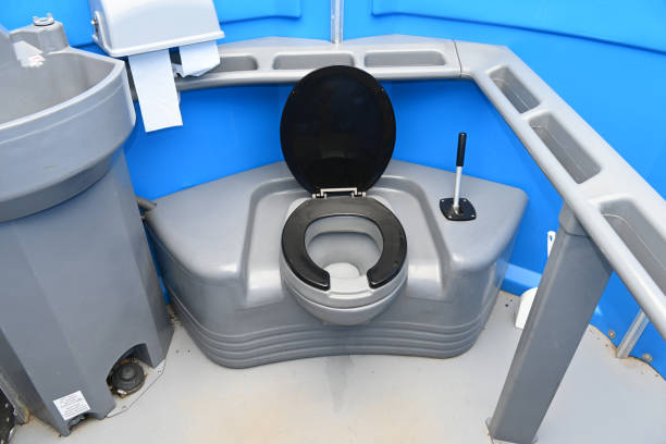 Best Portable restroom trailer rental  in Cnelius, OR